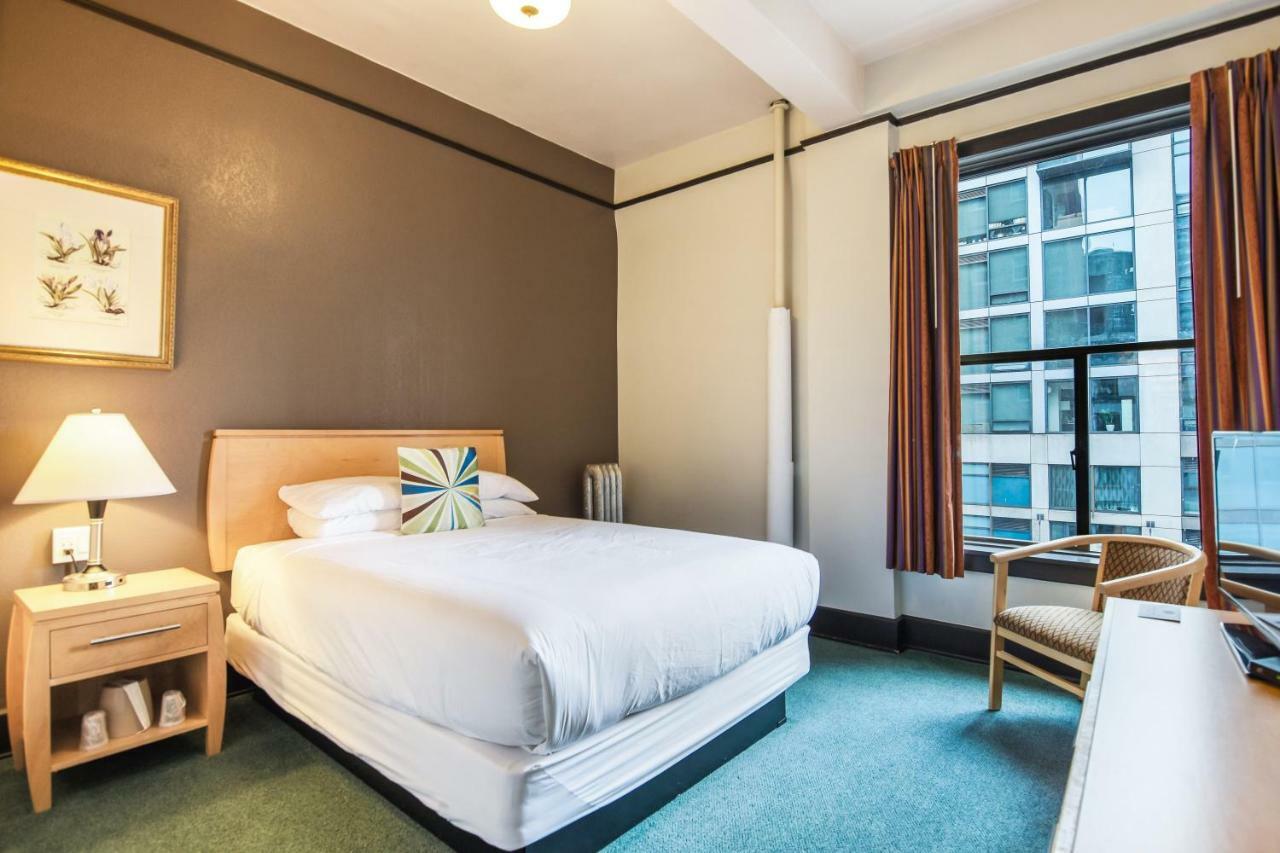 Moore Hotel Seattle Exterior photo